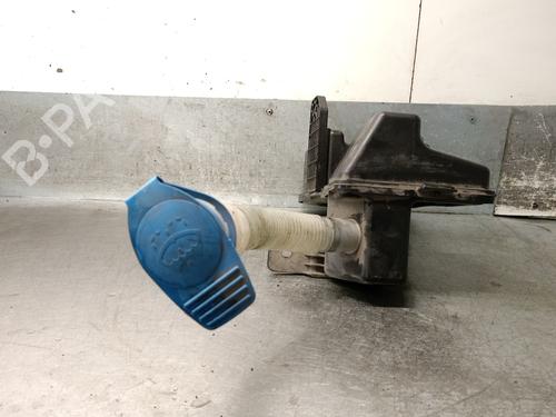 Windscreen washer tank VW TIGUAN (5N_) 2.0 TDI | BP29709977C113