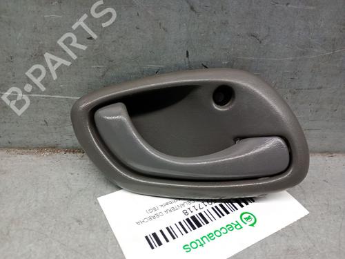 Used Front right interior door handle Front right interior door handle SUZUKI BALENO (EG) 1.6 i 16V (SY416) (98 hp) 33802383 33802383