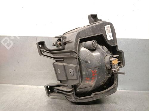 Right front fog light KIA CARENS IV 1.7 CRDi | BP39465426C31 - Image 2