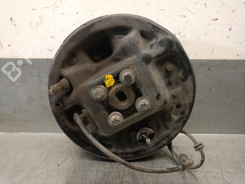 Used Left rear steering knuckle RENAULT CLIO III (BR0/1, CR0/1) [2005-2014]  30542612