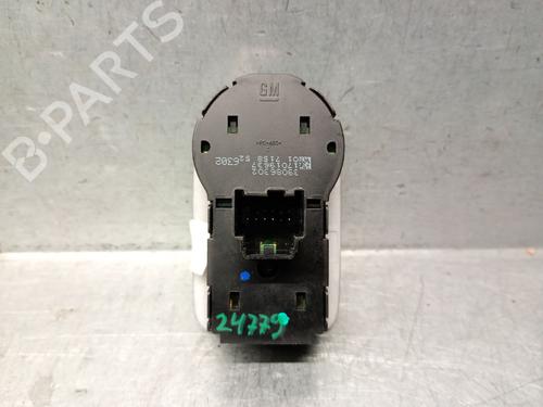 Headlight switch OPEL CROSSLAND X / CROSSLAND (P17, P2QO) 1.2 (75) | BP32977845I24 - Image 2