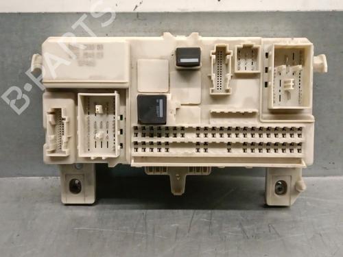 Used Fuse box VOLVO S40 II (544) 2.0 D (136 hp) 30396499