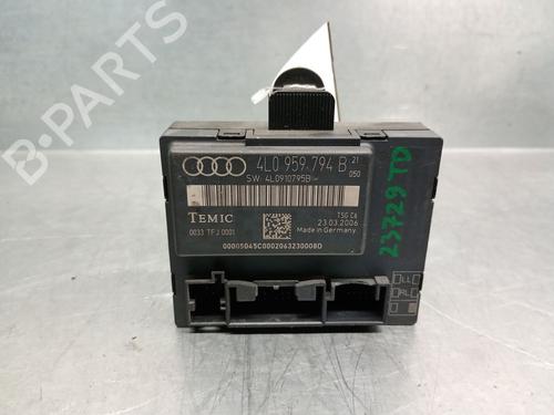 Used Comfort control module AUDI Q7 (4LB) 3.0 TDI quattro (233 hp) 29924658