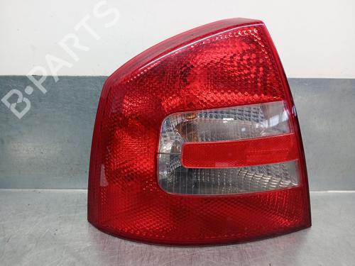 Used Left taillight SKODA OCTAVIA II (1Z3) 1.9 TDI (105 hp) 29427830