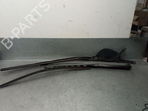 Front windshield wiper arm BMW 5 (E60) 525 d | BP30005968C143 