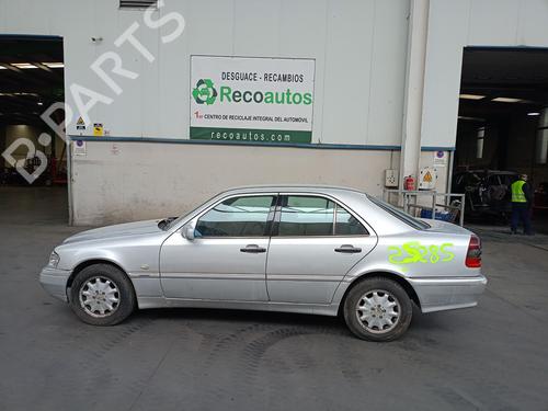 Brukte deler til MERCEDES-BENZ C-CLASS (W202)  C 220 CDI (202.133)  4632570