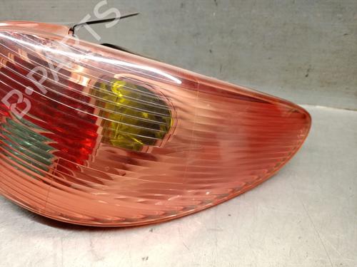 Right taillight PEUGEOT 206 Hatchback (2A/C) 1.4 i | BP25927467C35 