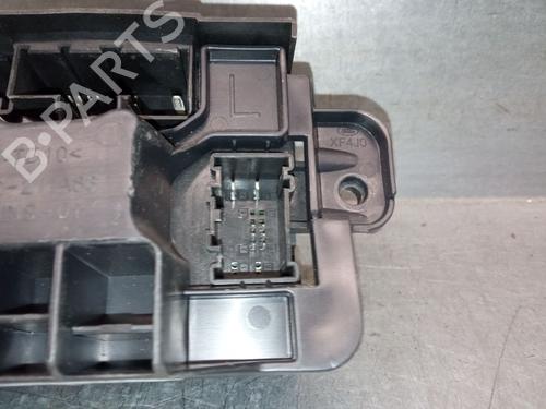 Dør styreenhed LAND ROVER DEFENDER Station Wagon (L663) D250 MHEV 4x4 | BP30298927M56 