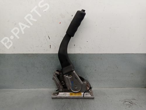 Parkbremsarm/handtak CHRYSLER VOYAGER IV (RG, RS) 2.5 CRD (141 hp) 26520279