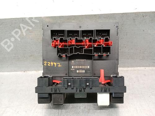 Used Fuse box VW PASSAT B6 (3C2) 2.0 TDI (120 hp) 25242395
