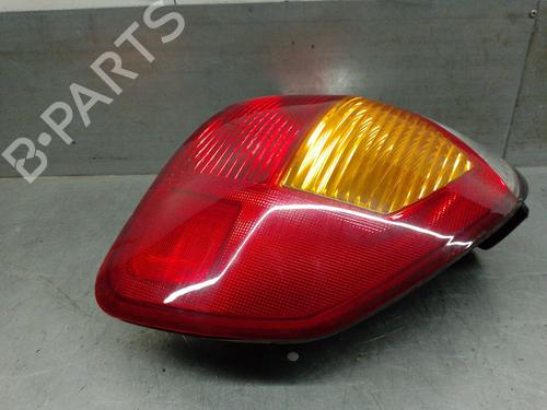 Right taillight HYUNDAI SANTA FÉ I (SM) 2.0 CRDi | BP27598329C35 