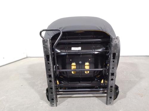 Left front seat RENAULT MASTER III Van (FV) 2.3 dCi 135 FWD (FV0N, FV08, FV06, FV00, FV1S) | BP38052431C15 - Image 8