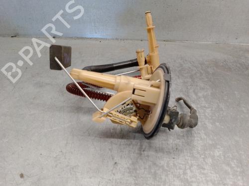 Used Fuel pump MERCEDES-BENZ CLK Convertible (A208) CLK 230 Kompressor (208.447) (193 hp) 18051487