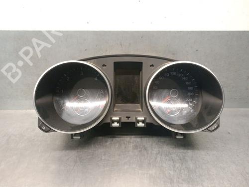 Used Instrument cluster VW GOLF VI (5K1) 1.6 TDI (105 hp) 29192271