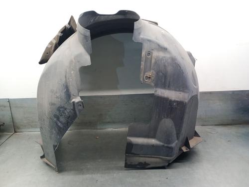 Passage de roue FORD C-MAX II (DXA/CB7, DXA/CEU) 1.0 EcoBoost (125 hp) 23243568