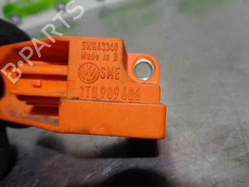 Electronic module VW TOURAN (1T1, 1T2) 1.9 TDI | BP20255694M83 