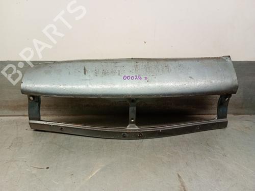 Used Grille MERCEDES-BENZ /8 (W115) 240 D 3.0 (115.114) (80 hp) 23963835