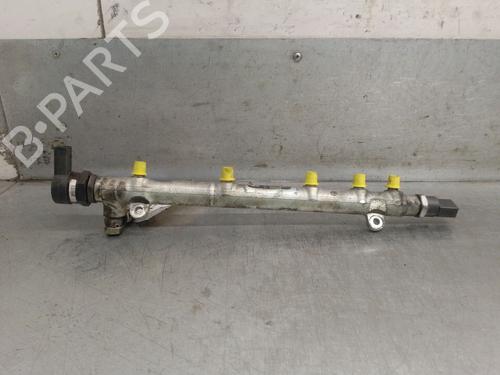 Used Injection rail Injection rail MERCEDES-BENZ VITO / MIXTO Van (W639) 115 CDI (639.601, 639.603, 639.605) (150 hp) 40184503 40184503