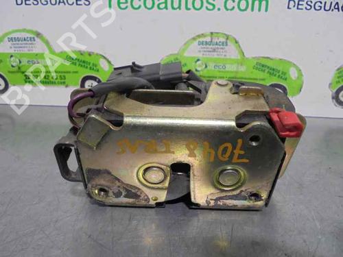 Tailgate lock CHRYSLER VOYAGER IV (RG, RS) 2.5 CRD | BP2112298C101 