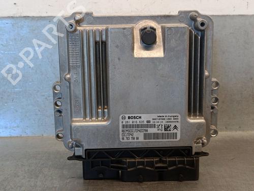 Used Engine control unit (ECU) Engine control unit (ECU) 37080728 37080728