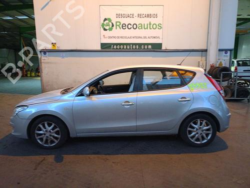 Brugte HYUNDAI i30 (FD) 1.6 CRDi (90 hp) 4380830