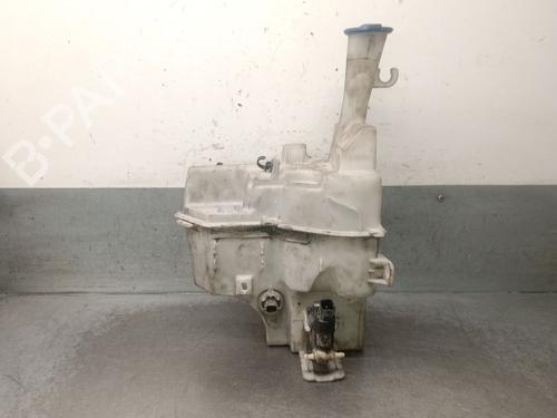 Used Windscreen washer tank Windscreen washer tank HYUNDAI i30 Estate (PDE) 1.0 T-GDI hybrid 48V (120 hp) 34235708 34235708