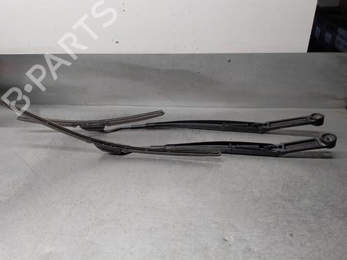 Front windshield wiper arm KIA SPORTAGE III (SL) 1.7 CRDi | BP16825196C143 