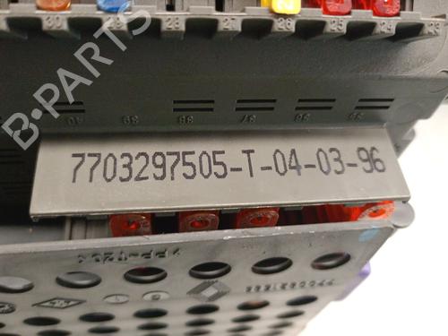 Fuse box RENAULT LAGUNA I (B56_, 556_)  | BP29450631E1 