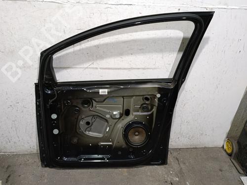 Right front door VW GOLF PLUS V (5M1, 521) 2.0 TDI 16V | BP26182836C3 