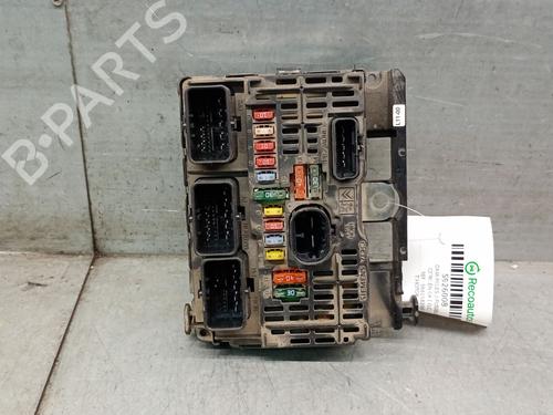 Used Fuse box Fuse box CITROËN C4 I (LC_) 1.6 HDi (109 hp) 33795507 33795507