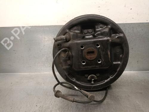 Used Left rear steering knuckle NISSAN MICRA III (K12) 1.2 16V (80 hp) 23208869