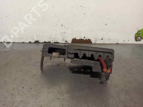 Used Fuse box OPEL CORSA D (S07) 1.3 CDTI (L08, L68) (75 hp) 5592689