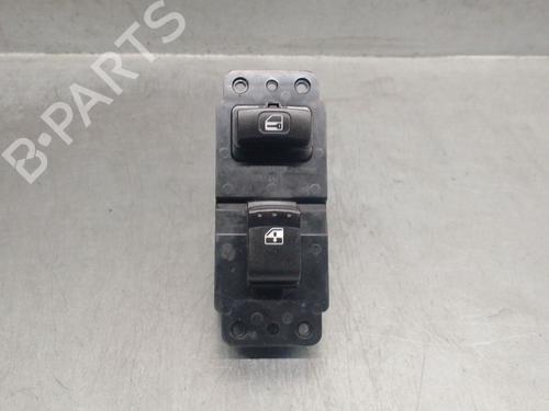 Used Right front window switch SSANGYONG ACTYON SPORTS I (QJ) 2.0 Xdi (141 hp) 25240590
