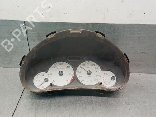 Cockpit CITROËN BERLINGO / BERLINGO FIRST MPV (MF_, GJK_, GFK_) 2.0 HDI 90 (MFRHY) (90 hp) 30539682