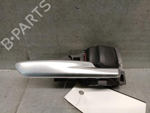 rear-right-interior-door-handle-toyota-corolla-saloon-_e21_-2019-32743991 main image