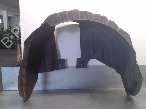 Used Wheel arch VOLVO V40 Hatchback (525) D2 (120 hp) 24738908