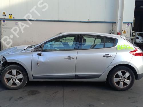 Brugte RENAULT MEGANE III Hatchback (BZ0/1_, B3_) 1.6 16V (BZ1B, BZ1H) 4995304