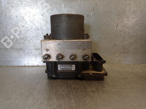 Used ABS pump FIAT STILO (192_) 1.6 16V (192_XB1A) (103 hp) 27243562