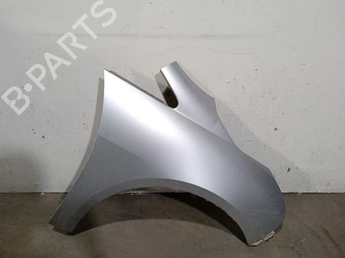 Used Right front fenders MITSUBISHI GRANDIS (NA_W) 2.0 DI-D (NA8W) (136 hp) 28214221