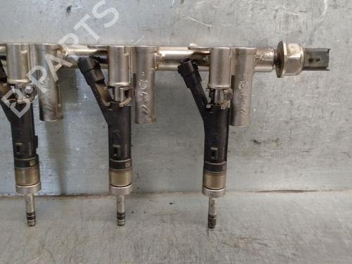 Used Injection rail Injection rail PEUGEOT 3008 I MPV (0U_) 1.2 (131 hp) 33660559 33660559