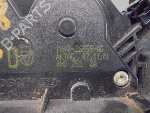 Høyre bak lås JAGUAR X-TYPE I (X400) 2.5 V6 All-wheel Drive | BP15547905C99 