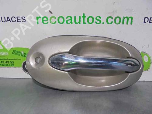 Used Front left exterior door handle KIA CARNIVAL I (UP) 2.9 TDi (126 hp) 2092977