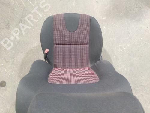 Right front seat MAZDA 3 (BK) 1.6 DI Turbo | BP38992879C16 - Image 5