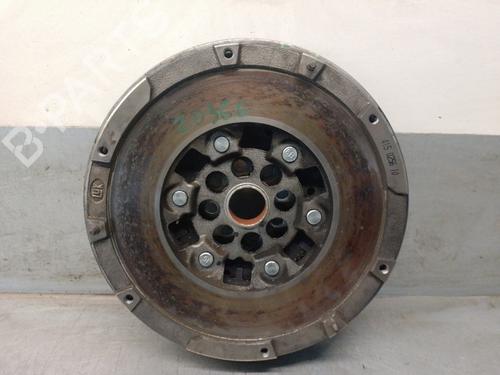 Used Flywheel OPEL MERIVA A MPV (X03) 1.7 CDTI (E75) (100 hp) 17896111