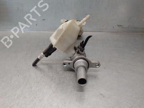 Used Brake master cylinder PEUGEOT 308 II (LB_, LP_, LW_, LH_, L3_) 1.2 THP 110 (110 hp) 15650681