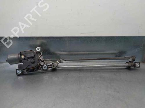 Used Front wiper motor VOLVO V50 (545) 2.0 D (136 hp) 7276670