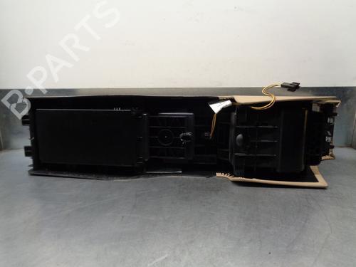 Armrest / Center console MERCEDES-BENZ CLS (C219) CLS 350 (219.356) | BP8539757I20 