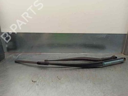 Used Front windshield wiper arm SUBARU LEGACY IV Estate (BP) 2.5 i AWD (BP9) (173 hp) 5823276