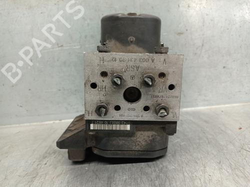Used ABS pump MERCEDES-BENZ E-CLASS (W210) E 320 (210.065) (224 hp) 26392705