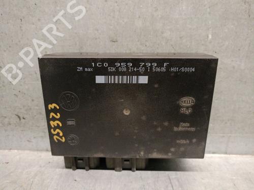 Used Electronic module Electronic module SEAT LEON (1M1) 1.9 TDI (150 hp) 34716868 34716868